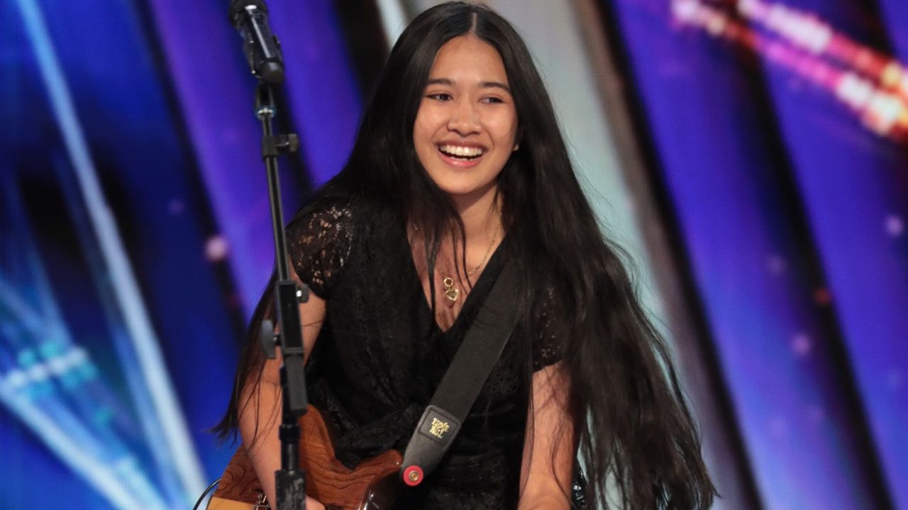 นเน่ รอยัล จากตลาดนาคา สู่เวทีแชมป์ America's Got Talent