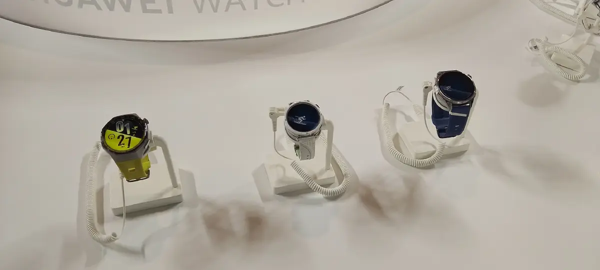 สมาร์ทวอทช์ AI สายสุขภาพกับแบต 21 วัน HUAWEI WATCH GT 7 ท้าชนเรือธง