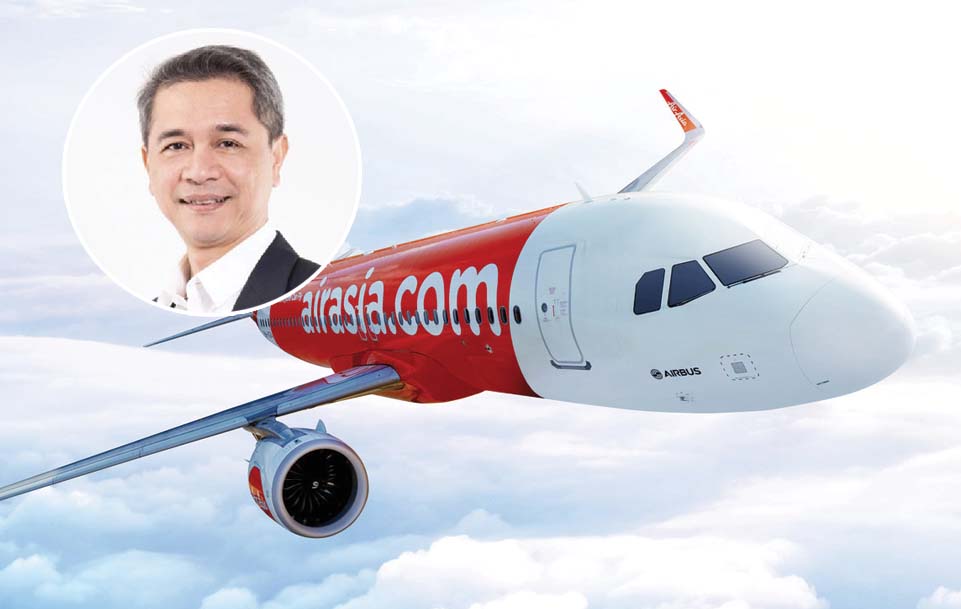 ศึกสายการบินต้นทุนต่ำ แอร์เอเชียหักดิบหนี้-ลดฝูงบินสู้วิกฤตน้ำมัน