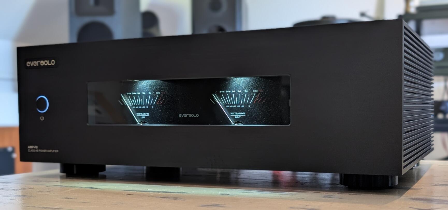 Class A amplifier ขนาดกะทัดรัด เปลี่ยนโต๊ะทำงานให้เป็น desktop hi-fi system ระดับจริงจัง