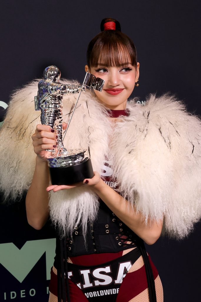 Dream ที่เปลี่ยนทุกอย่าง:ชัยชนะของ Lisa บนเวที MTV VMAs Best Pop