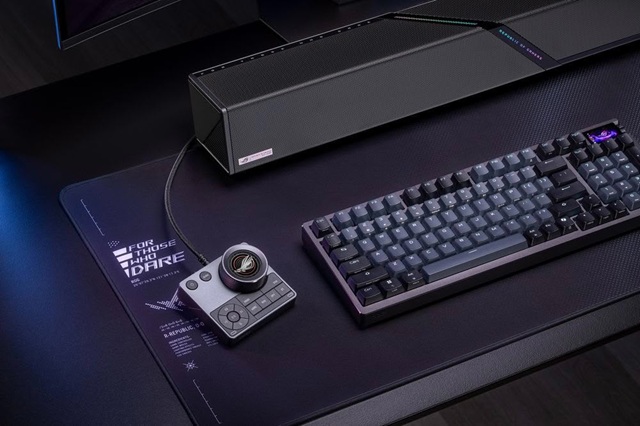 ลำโพงเกมมิ่งขนาดเล็กสาย RGB เลือก Razer Mako หรือ ASUS ROG Gjallar ดี