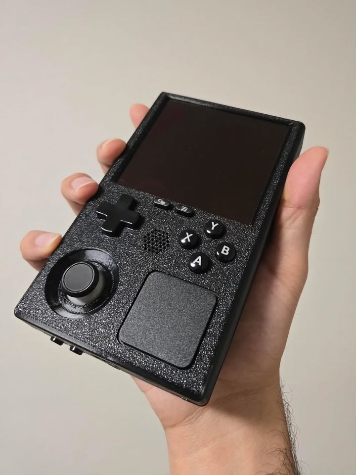 SteamBoy และสายม็อด Steam Deck ที่กล้ารื้อทั้งเครื่อง