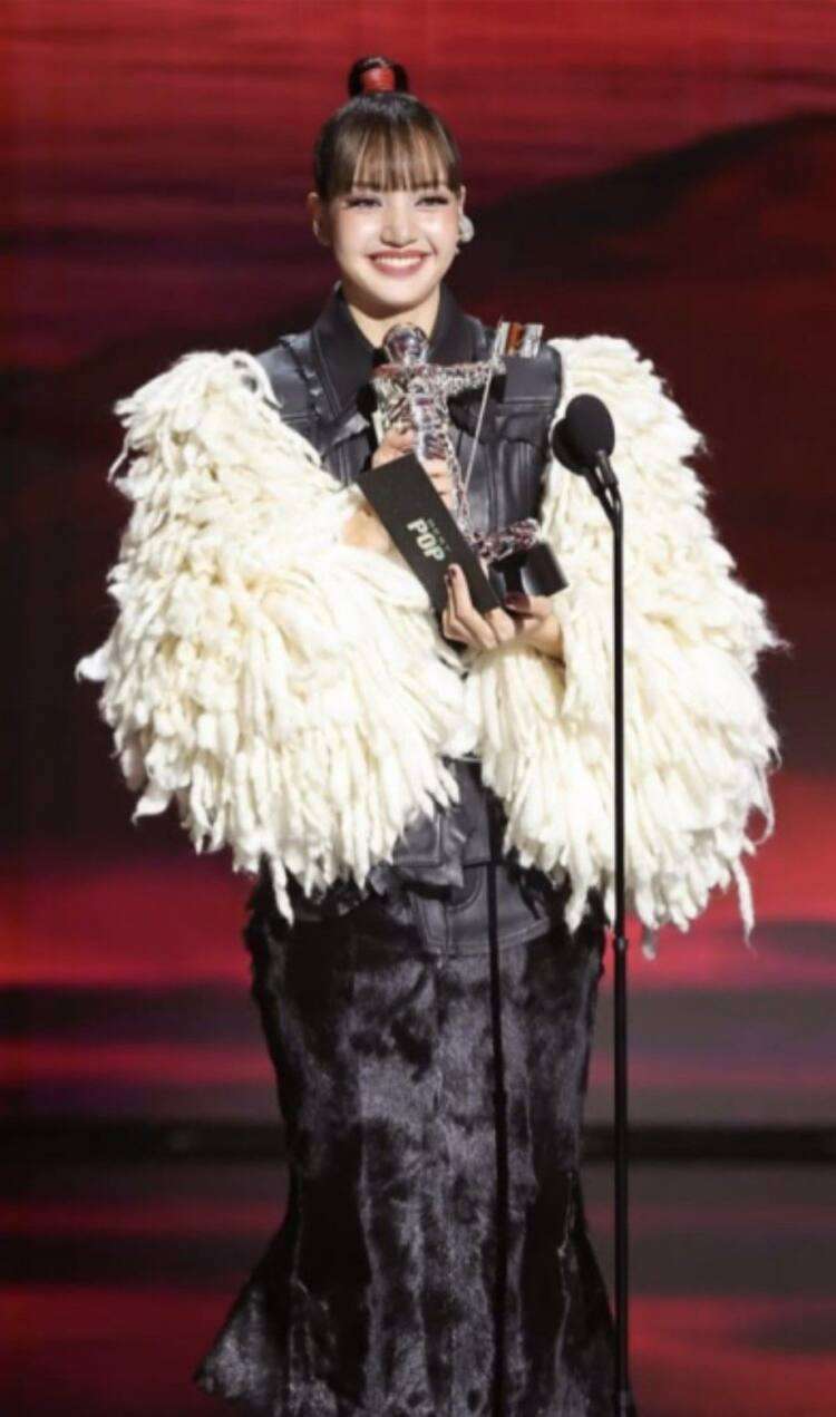 Dream ชัยชนะครั้งประวัติศาสตร์ของลิซ่าบนเวที MTV VMAs