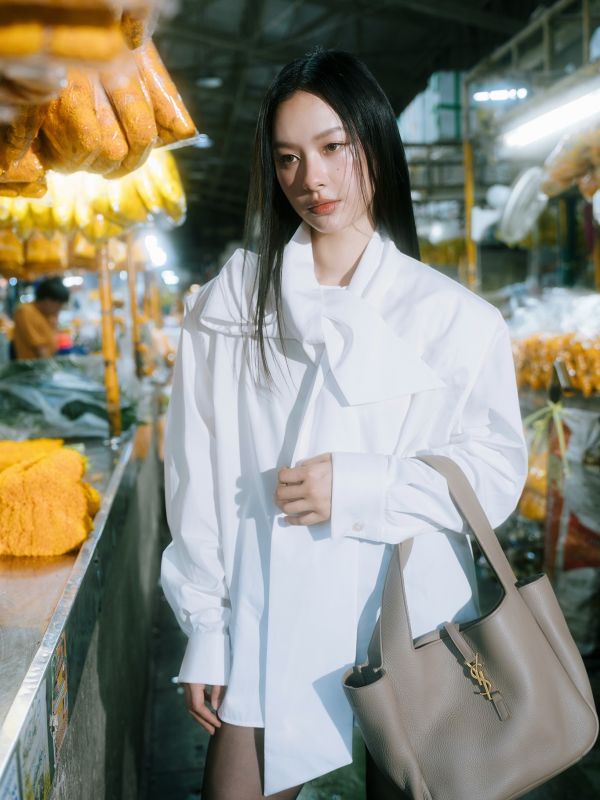 ลุคออลแบล็คของมิ้ลค์ พรรษา ที่สั่นสะเทือน Paris Fashion Week