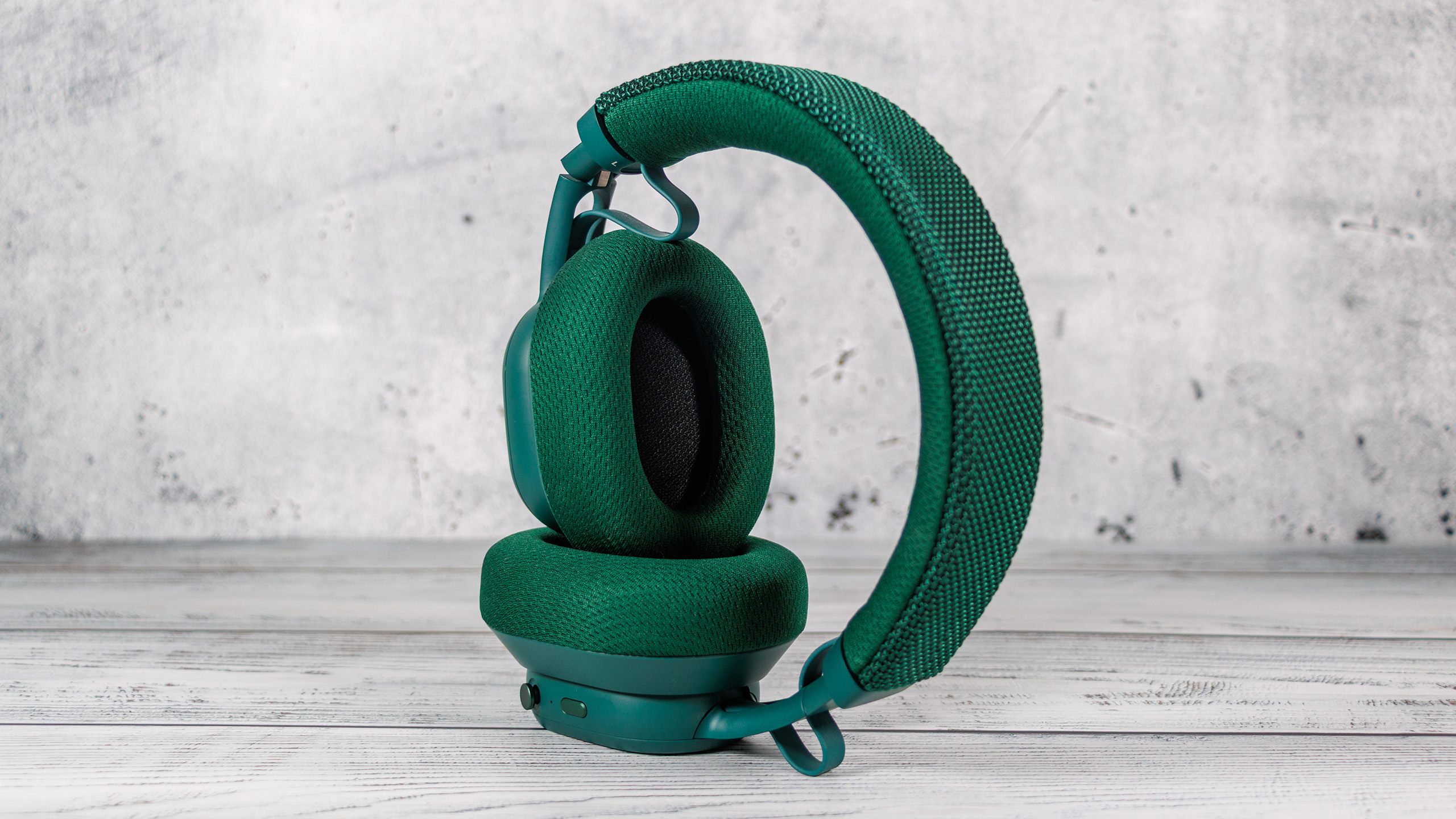 Fairbuds XL Gen 2 หูฟังซ่อมได้ที่ท้าทายวัฒนธรรมใช้แล้วทิ้ง