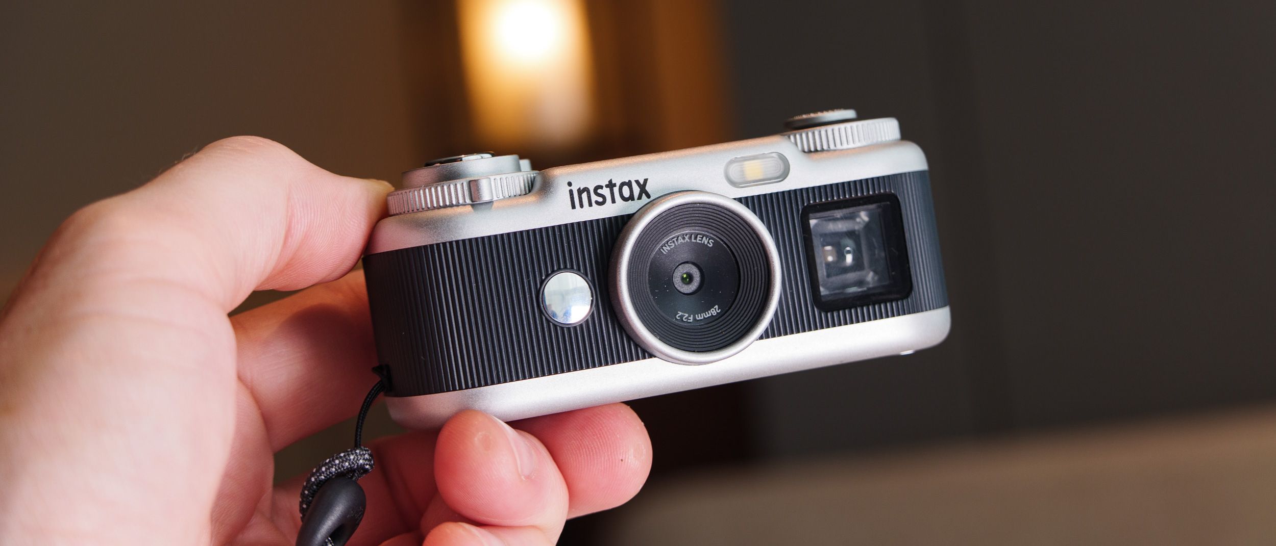 Instax Pal 2 กล้องดิจิทัลขนาดเล็กที่สนุกกว่าสวย