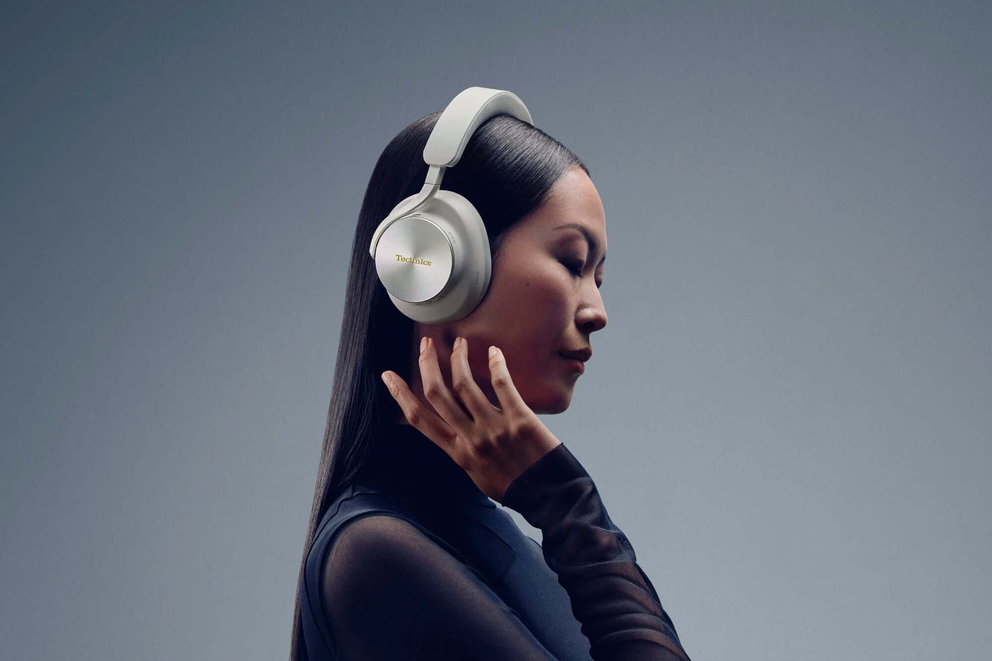 รีวิว Technics EAH-A1000 หูฟังไร้สายพรีเมียมกับไดรเวอร์แม่เหล็กไหลคาร์บอนไฟเบอร์