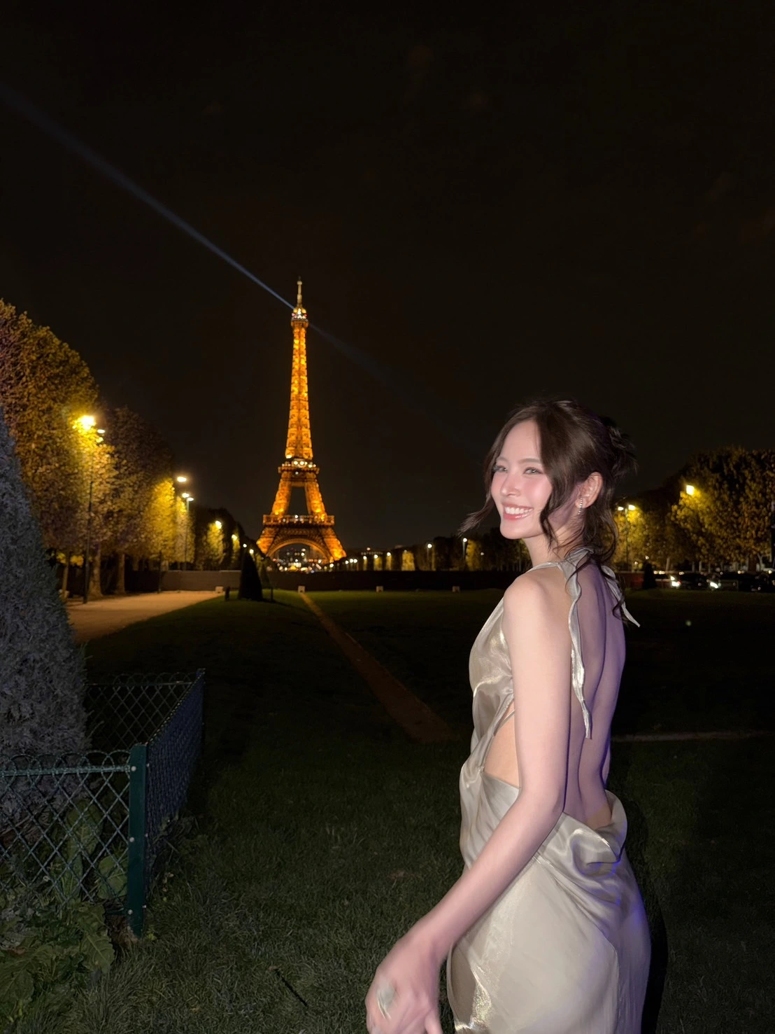 ณิชา ณัฏฐณิชา สวยสะเทือนรันเวย์ปารีสที่ Le Défilé L'Oréal Paris