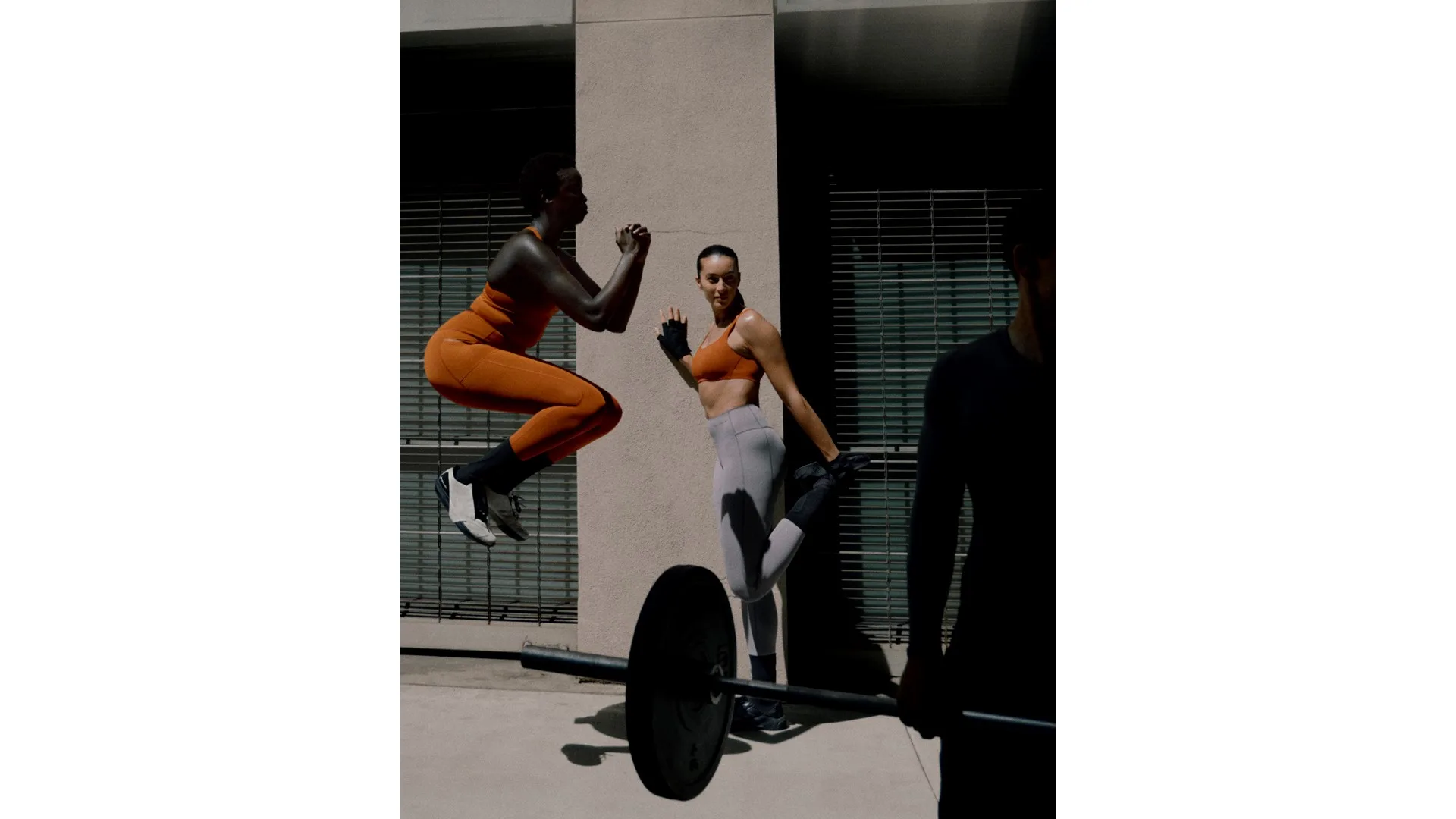 adidas ปรับโฉมแฟชั่นฤดูใบไม้ร่วงด้วยการจับมือดีไซเนอร์และเทเลอริ่งมินิมัล
