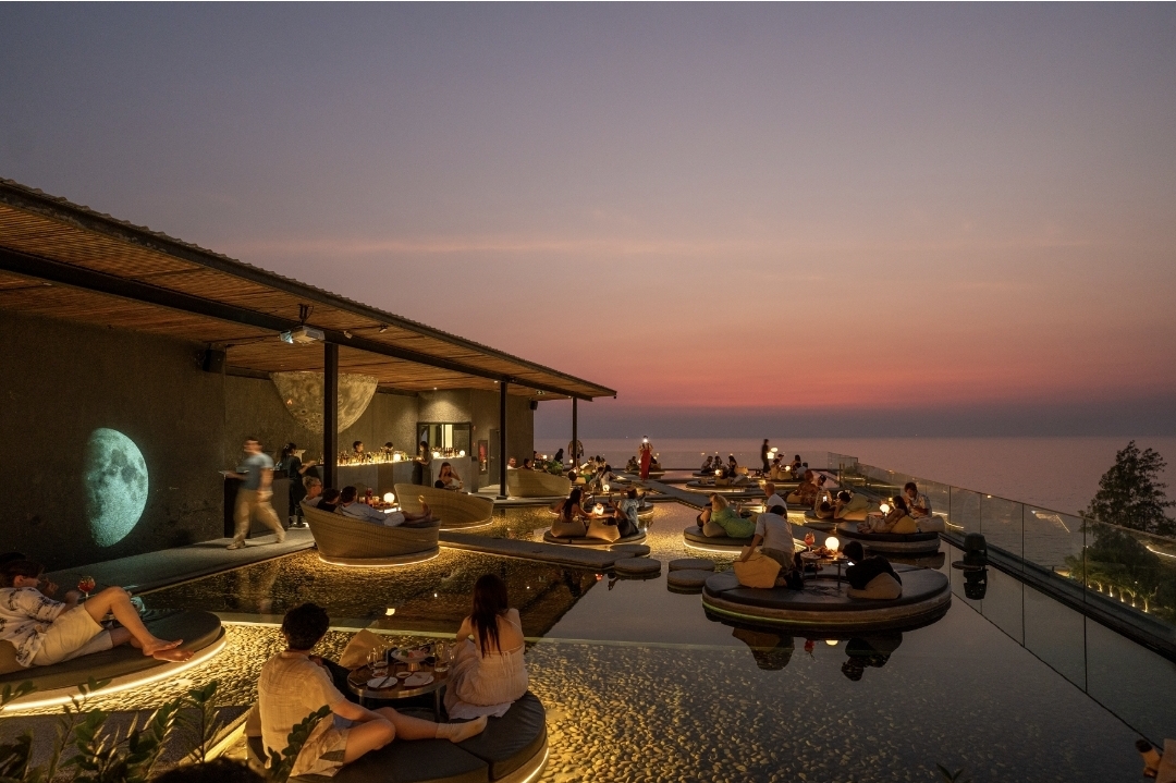7 ปีอาณา อานันท์ พัทยา เมื่อรีสอร์ทหรูหราบนชายหาดนาจอมเทียนเลือกเส้นทางท่องเที่ยวยั่งยืน