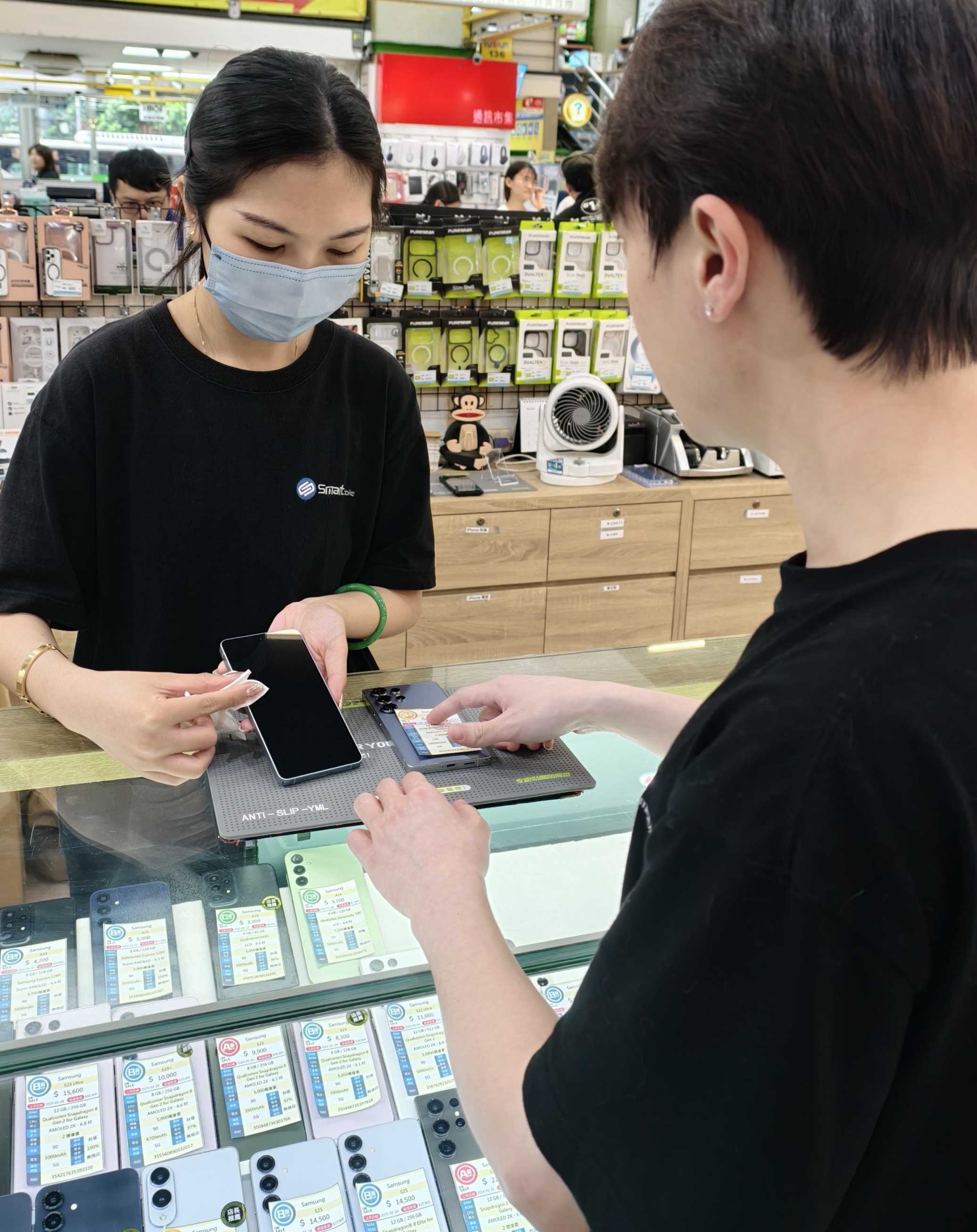 ราคามือถือรุ่นใหม่พุ่งสูง ผู้ซื้อควรรอหรือซื้อเลย