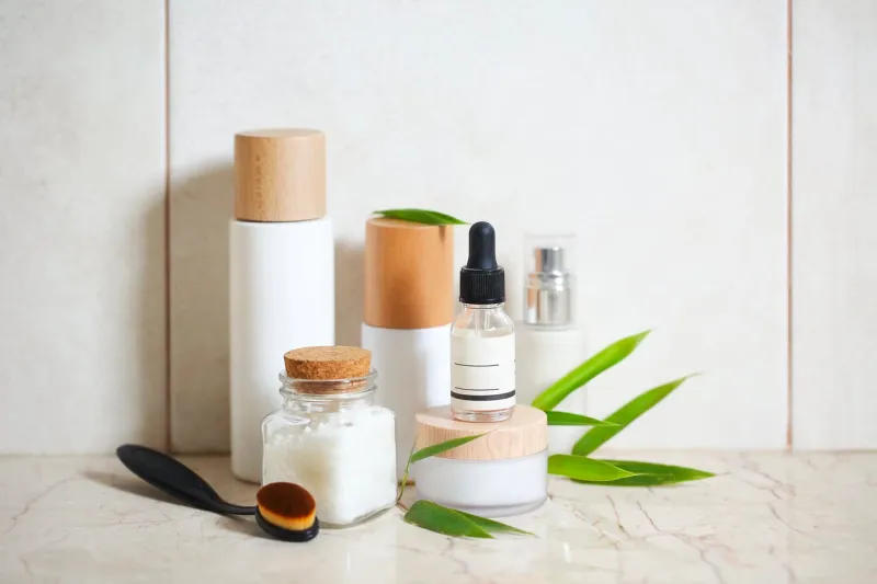 วิธีใช้ Retinol อย่างปลอดภัยตามคำแนะนำแพทย์ผิวหนัง