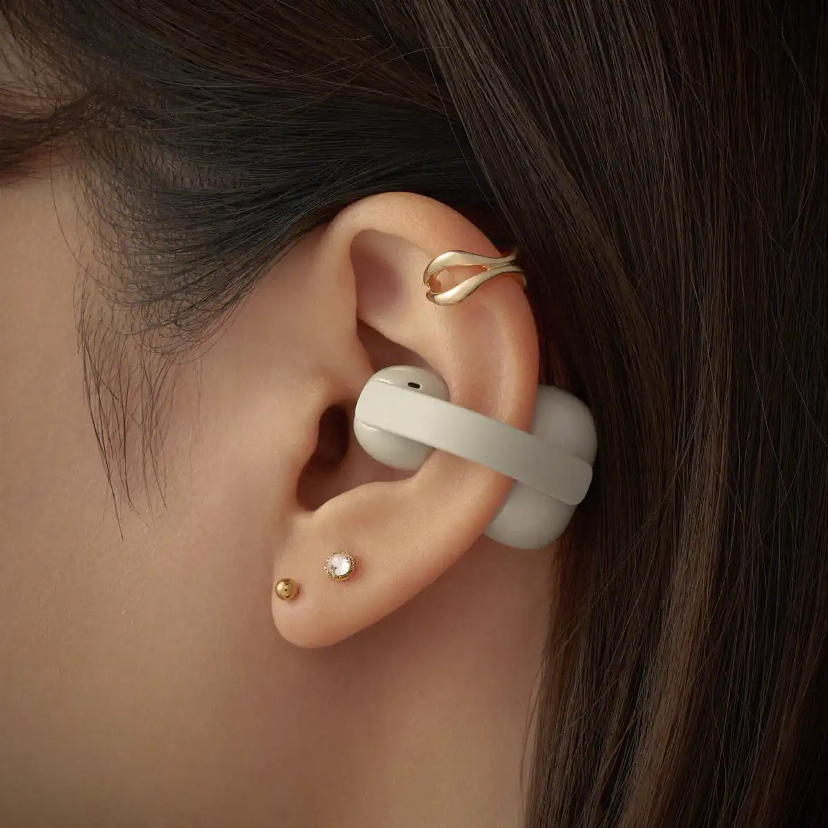 หูฟังแบบ Open Ear คือโค้ดลับของ Gen Z สาย Active