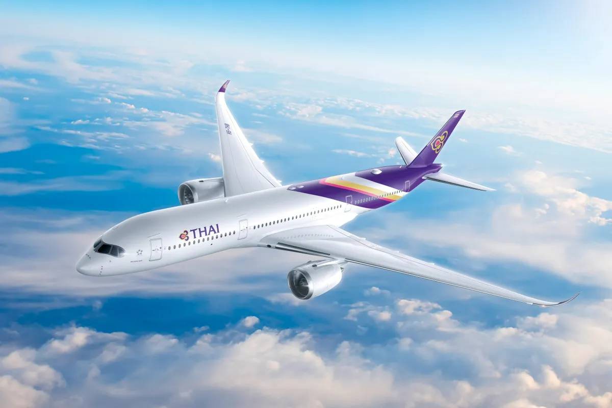 น้ำท่วมสนามบินเขย่าวิกฤตการบินไทย ยกเลิกเที่ยวบินครึ่งฝูงบินในวันเดียว