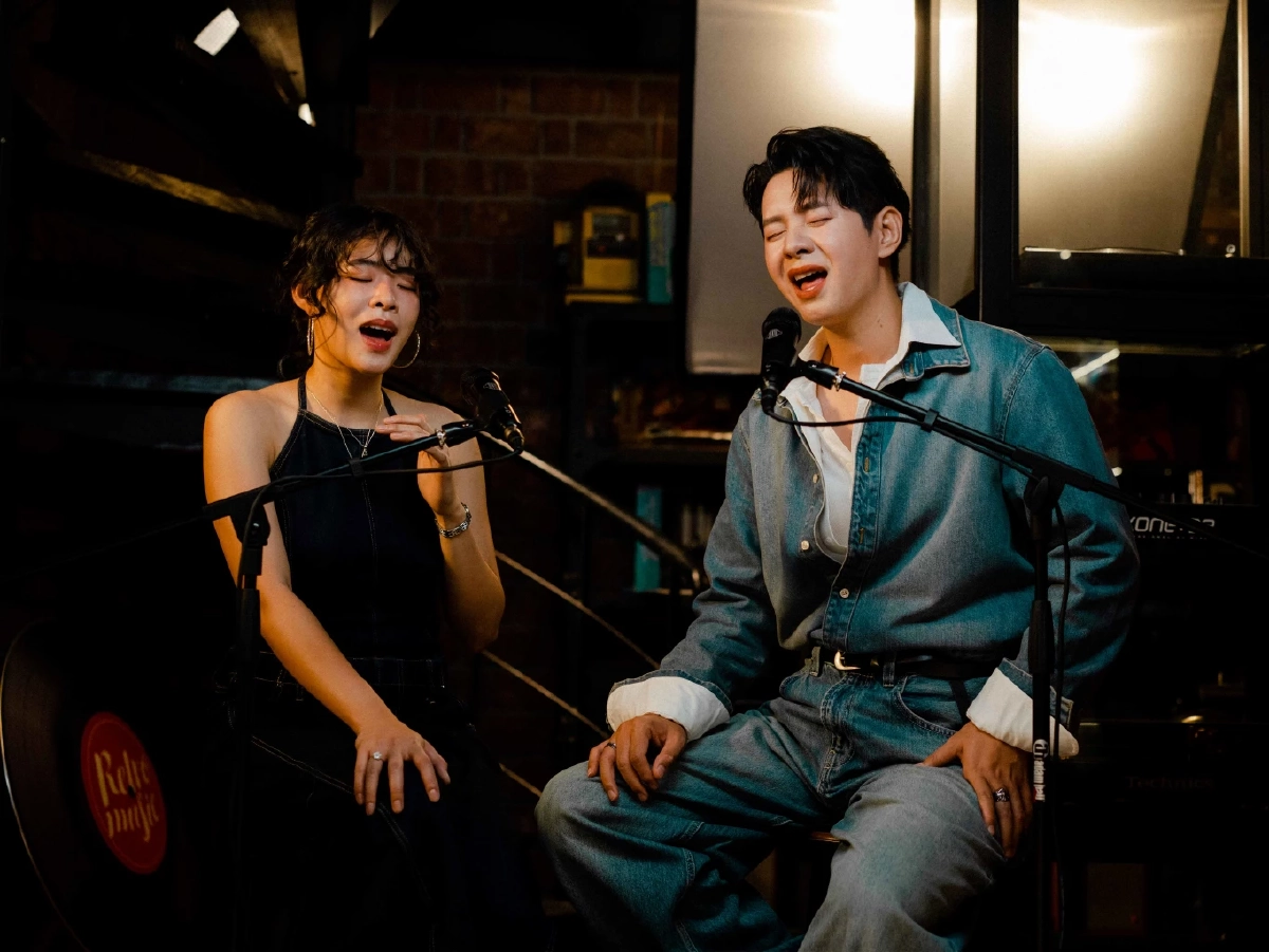 ไอซ์ ศรัณยู REIMAGINED เมื่อศิลปินปลุกเพลงเก่าด้วยหัวใจใหม่