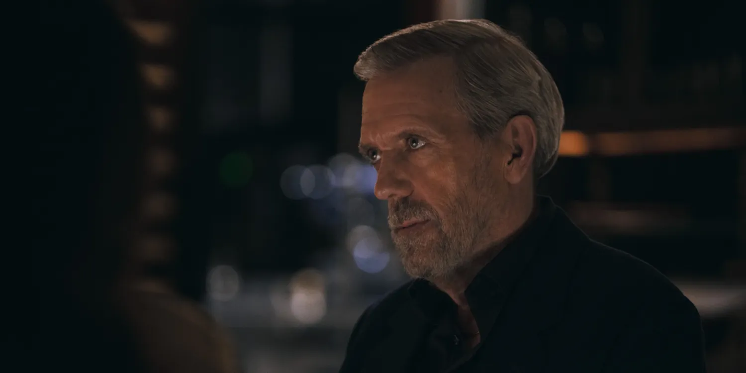Apple TV รุกหนักสายซีรีส์อาชญากรรม ด้วย Hugh Laurie และ Liev Schreiber นำทีม