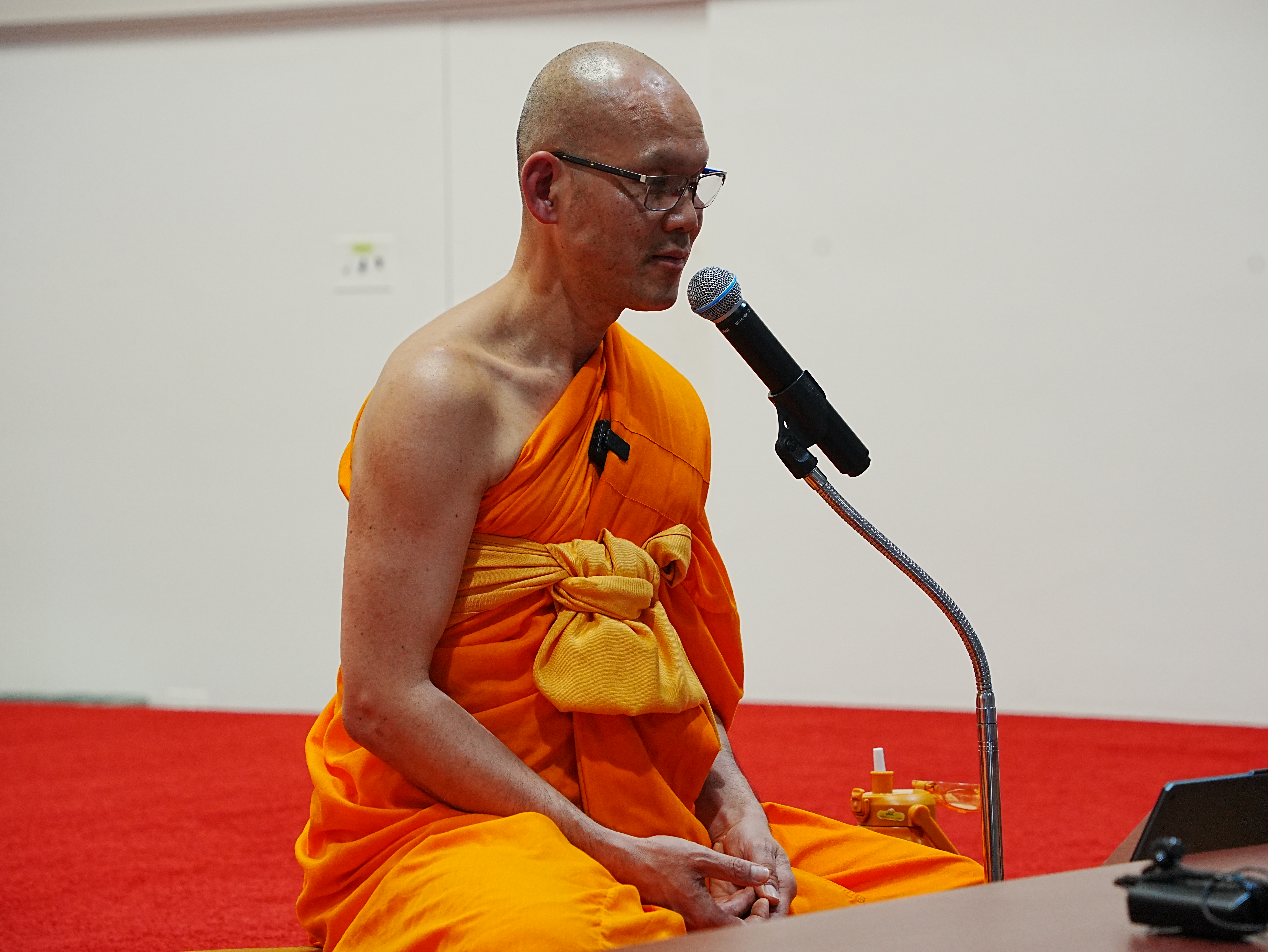 โปรแกรมสมาธิชุมชน ประตูสู่สุขภาพจิตและความสงบภายใน