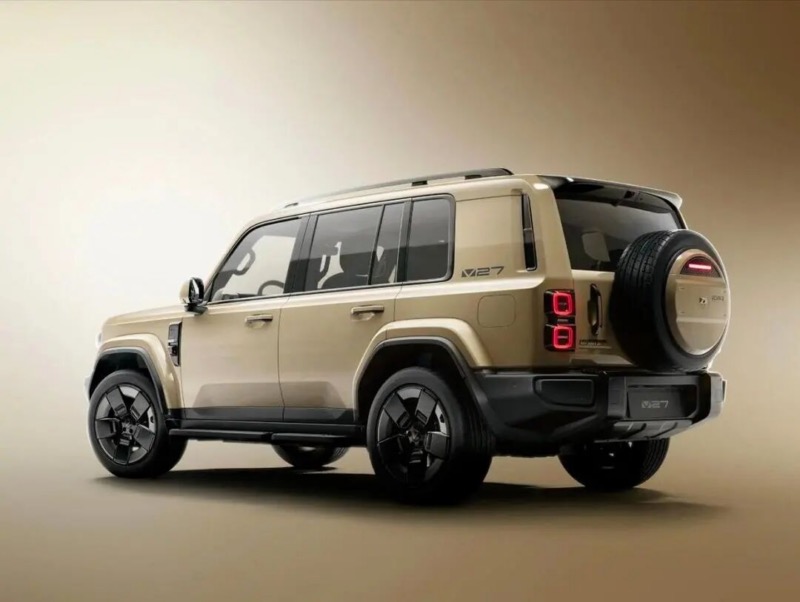 REEV SUV วิ่งไกล 300 กม. iCAUR V27 เทียบกับไฮบริดไฟฟ้า