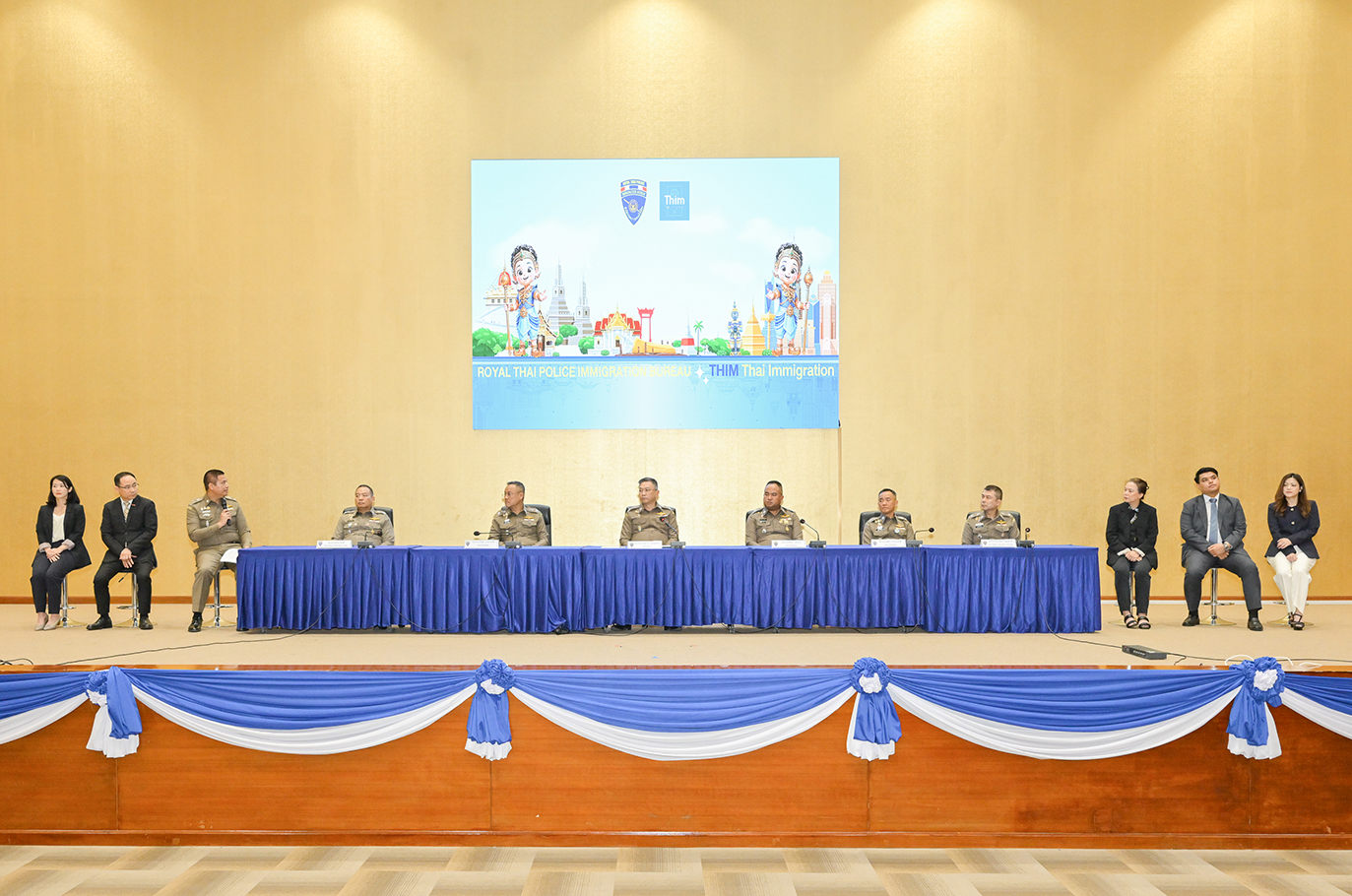 THIM ดิจิทัลเกตเวย์ใหม่ เปลี่ยนประสบการณ์เข้าเมืองของชาวต่างชาติ