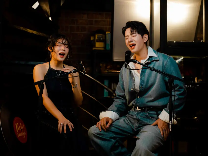สองเสียงทรงพลังปลุกเพลงรักคลาสสิกให้กลับมามีชีวิตอีกครั้ง