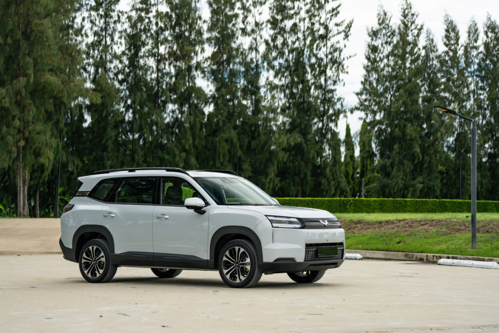 วิเคราะห์ Wuling Eksion SUV รถไฟฟ้า 7 ที่นั่ง ราคา 799000 บาทชนไฮบริดครอบครัว