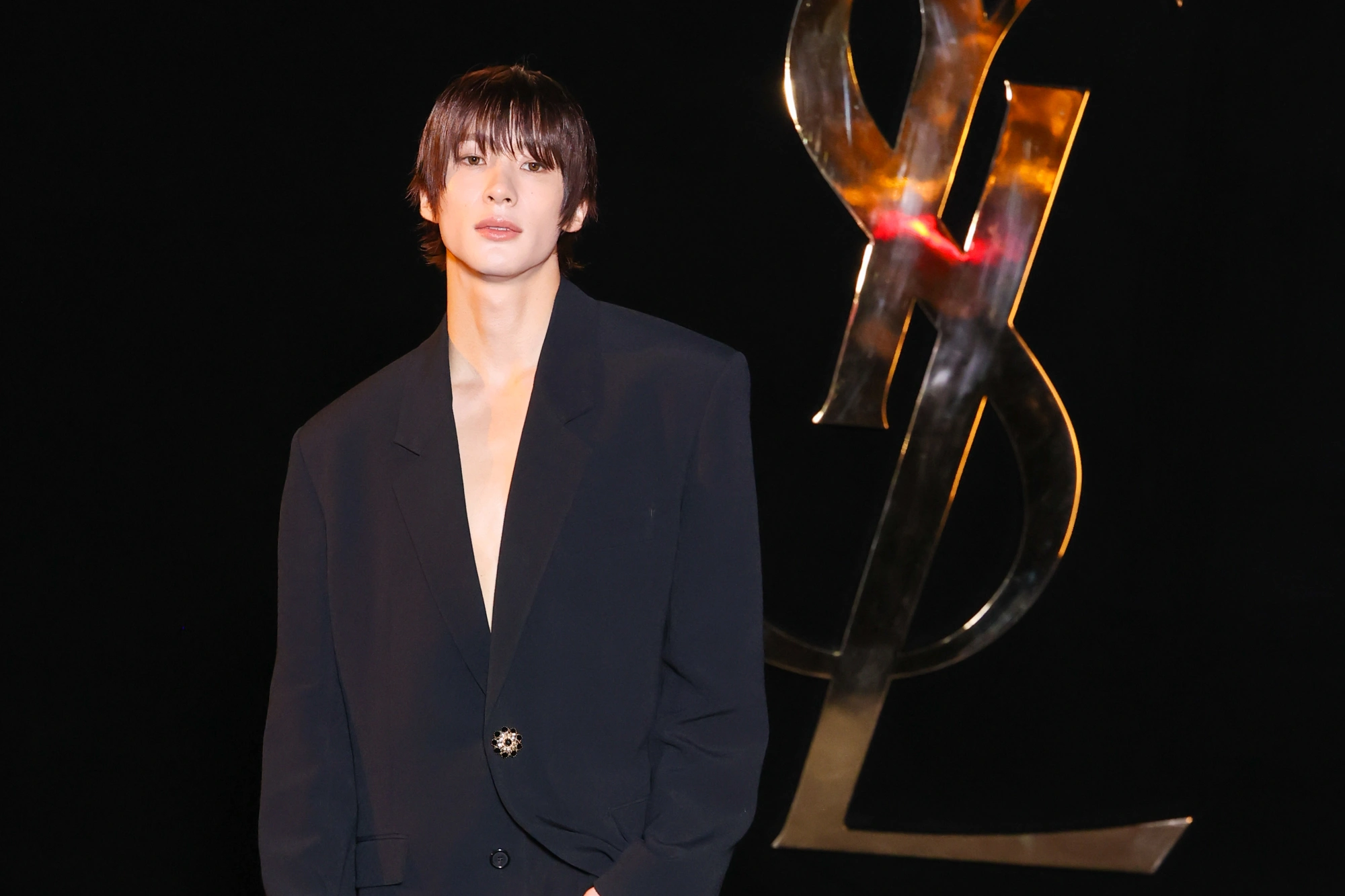 ไอดอล K-pop แฟชั่นวีก ครองฟร้อนต์โรว์แบรนด์หรูจาก Milan ถึง Paris
