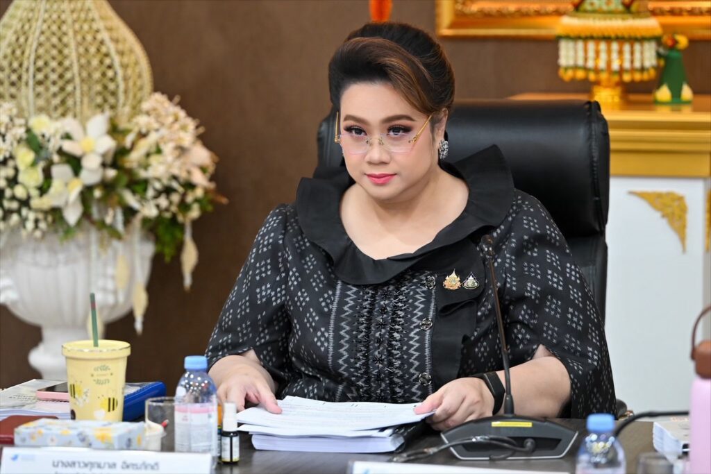 9 มาตรการรัฐช่วยรถถูกน้ำท่วม ประเมินค่าซ่อมรถฟรีถึงพักหนี้
