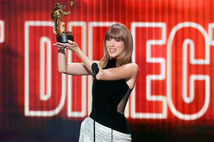 Taylor Swift Encore Album แรงไม่หยุด แม้คำวิจารณ์จะโหดที่สุดในชีวิต