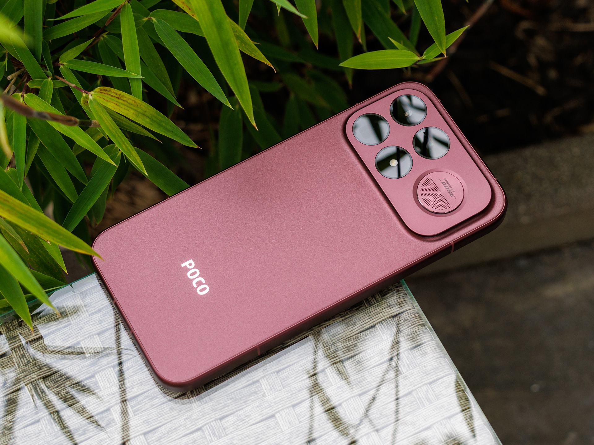 Poco F9 Ultra vs Poco X8 ศึกสมาร์ตโฟนแบตเตอรี่ยาวสายคุ้ม
