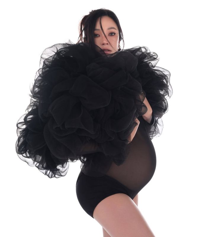 Pregnant and Glowing เมื่อคนดังเปลี่ยนแฟชั่นตั้งครรภ์ให้แซ่บกว่าที่เคย