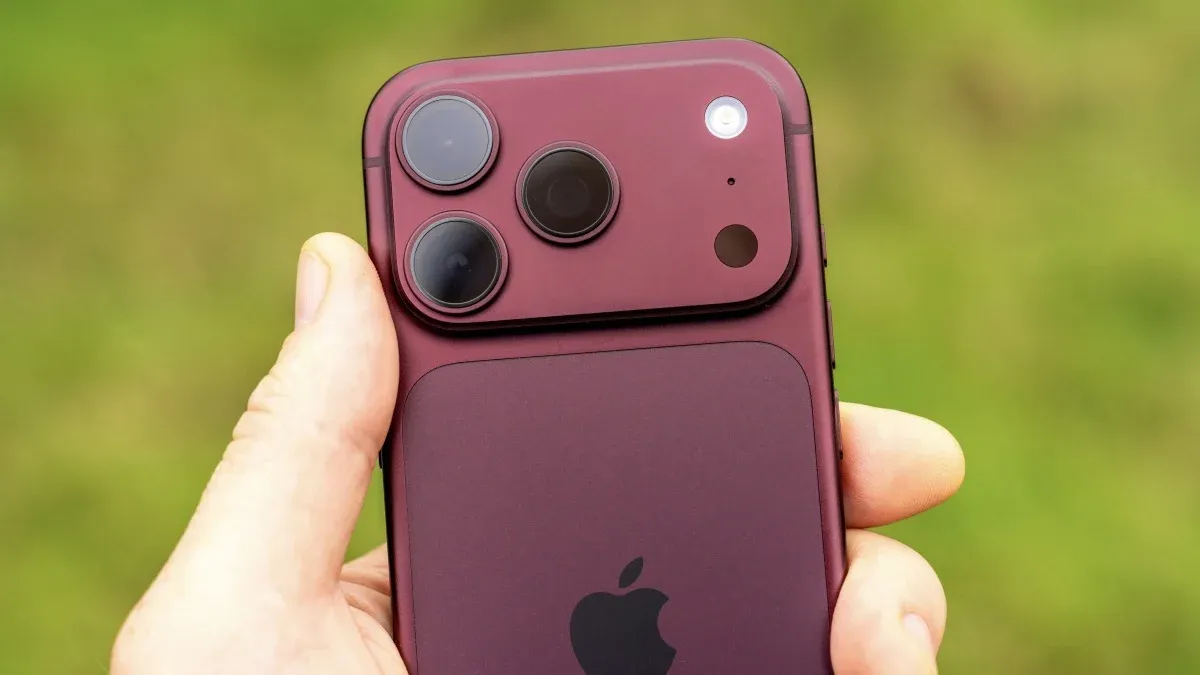 สรุปปัญหา iPhone 18 Pro ตั้งแต่ Face ID ค้างถึงเครือข่ายหลุด