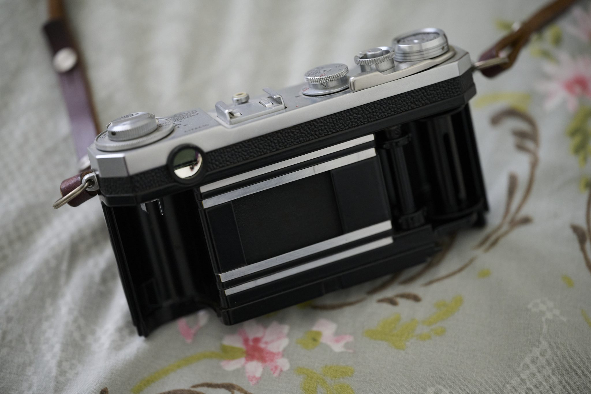 กล้อง Rangefinder เก่า Nikon S2 ยังน่าใช้แค่ไหนในยุคดิจิทัล