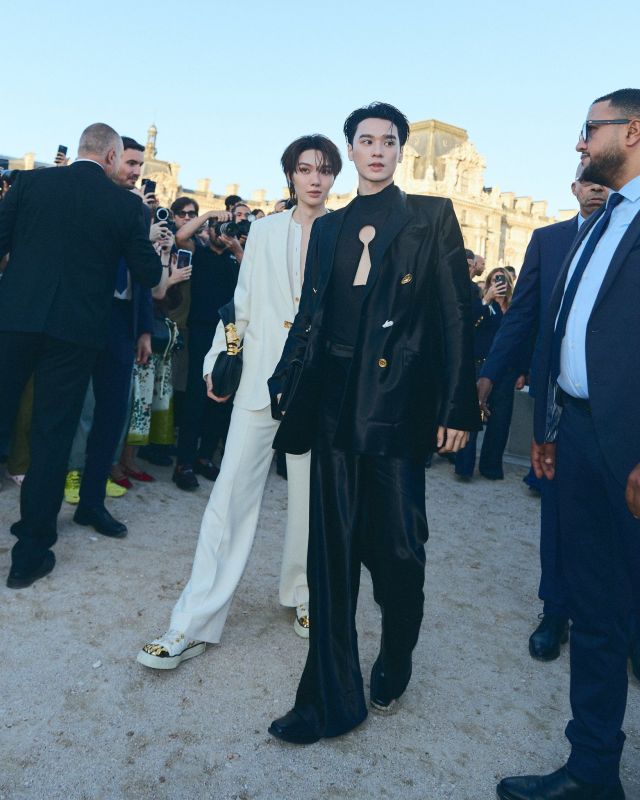 เก่ง-น้ำปิง ระบายความหล่อที่ปารีส ในแฟชั่นโชว์ Schiaparelli