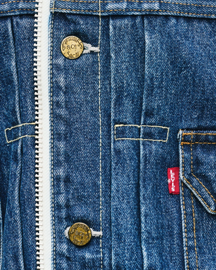 เดนิมถอดแบบสู่ไฮแฟชั่น Levi’s x sacai ครั้งที่ 3 ที่รื้อโครงสร้างแล้วประกอบใหม่