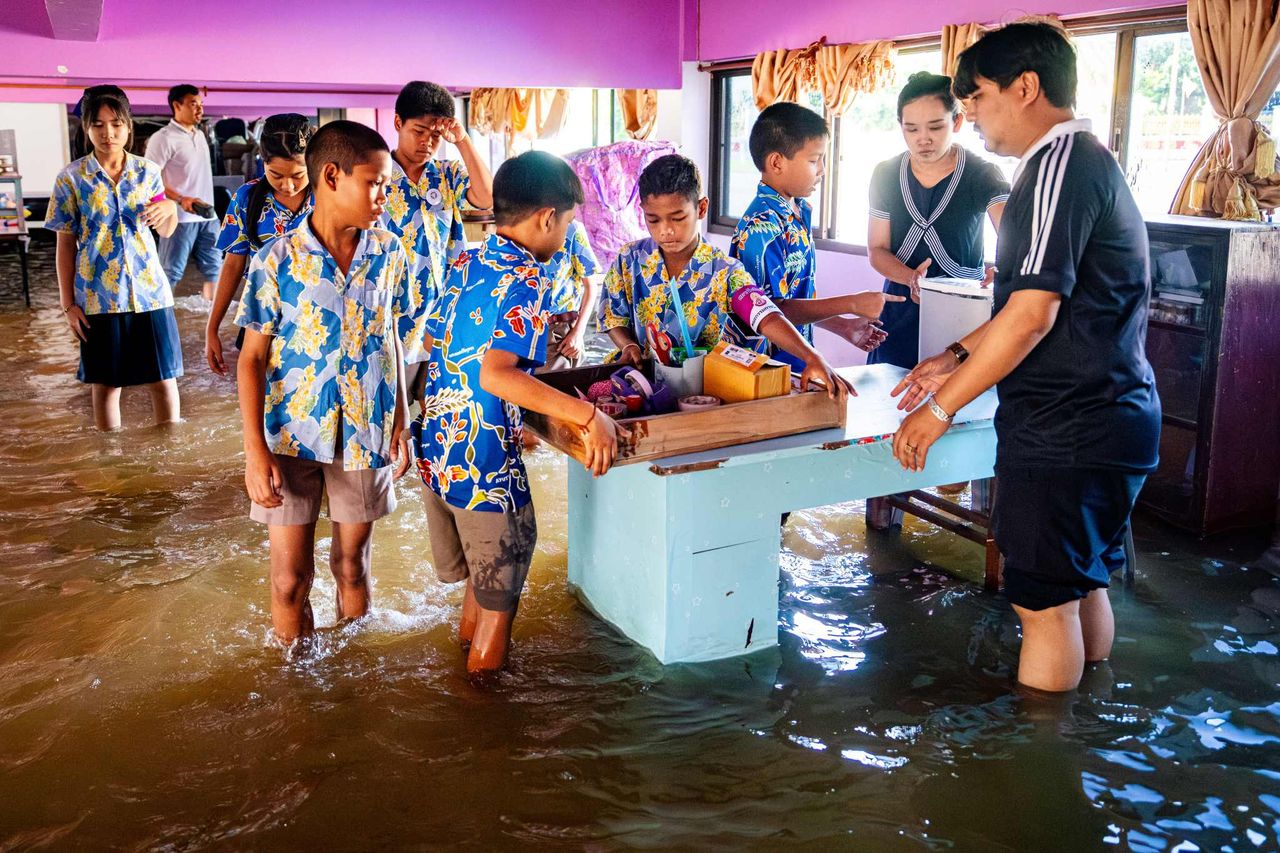 น้ำท่วมกระทบการเรียนถึงแก่น โรงเรียนต้องเตรียมพร้อมก่อนเด็กเสียโอกาสถาวร