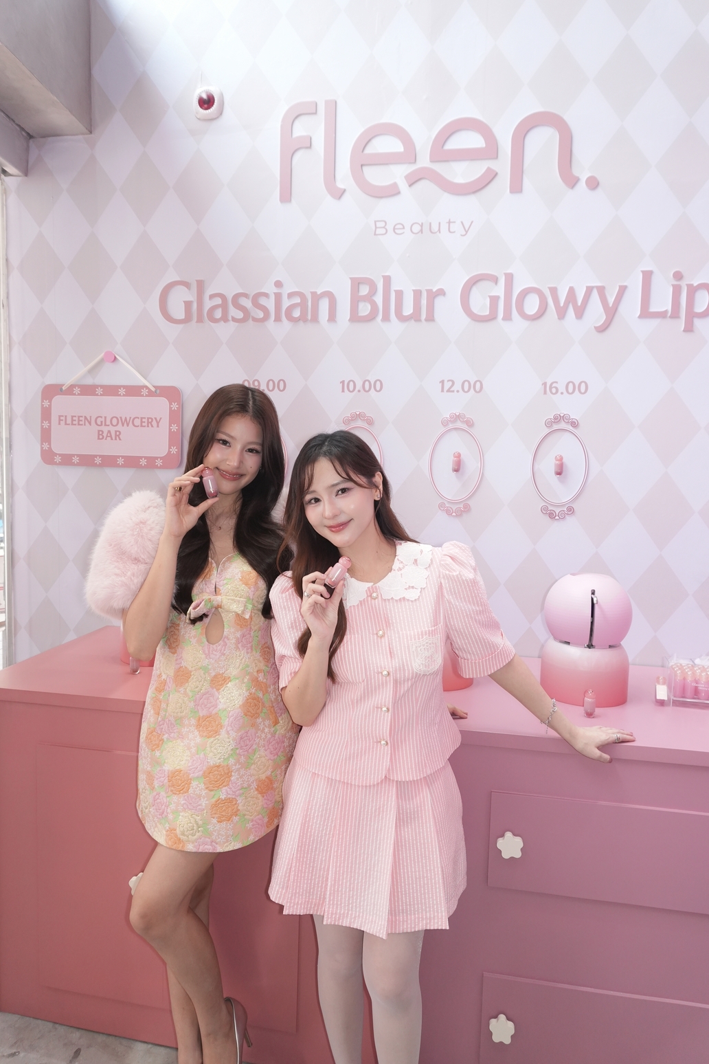 ลิปโกลว์วี่เฉดสีใหม่จาก Fleen Beauty กับเกมรุกมิวส์คนแรกของแบรนด์