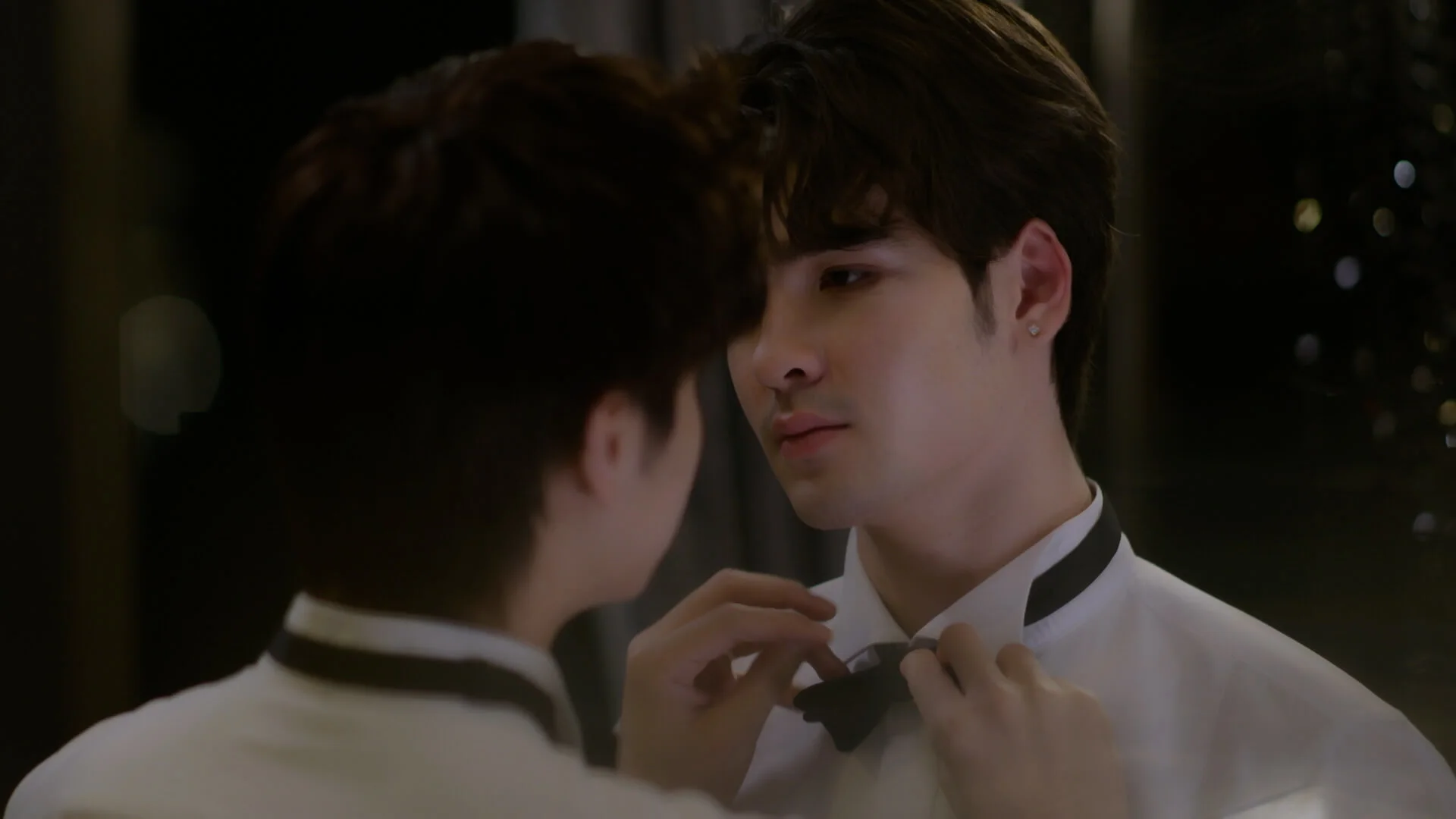 โคตรรัก Decoding You: เมื่อคำว่าพี่น้องแปรเปลี่ยนเป็นความรัก