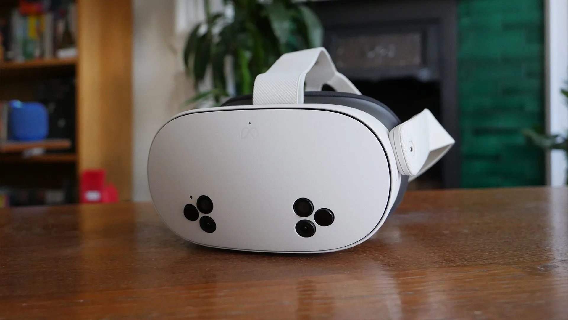 Meta Quest 3S ราคาโปรแรง แว่น VR ถูกที่คุ้มสุดตอนนี้