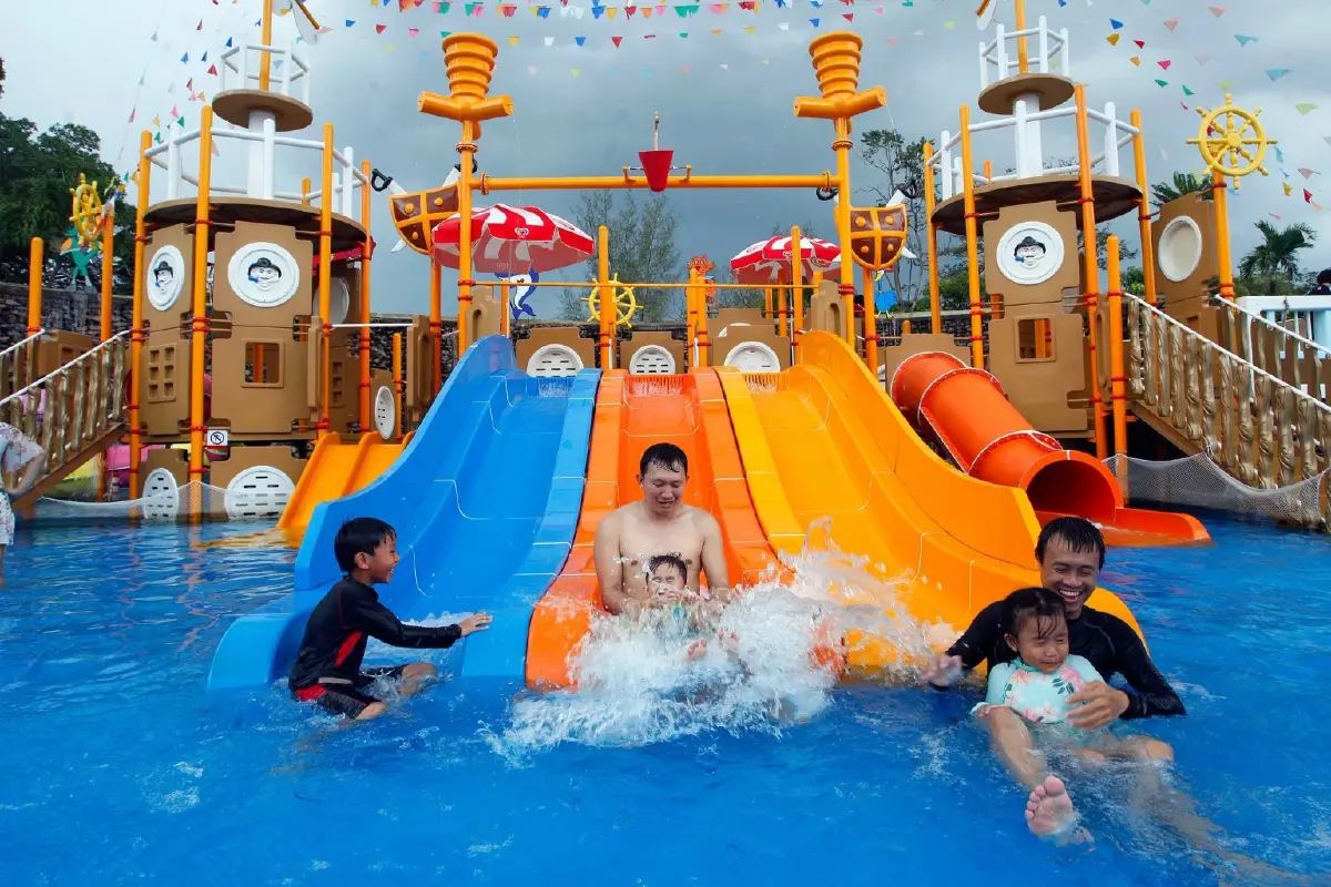 สวนสยามน้ำท่วม 500 ล้าน ทางสองแพร่งของตำนานสวนสนุกกับภารกิจฟื้นคืนชีพ