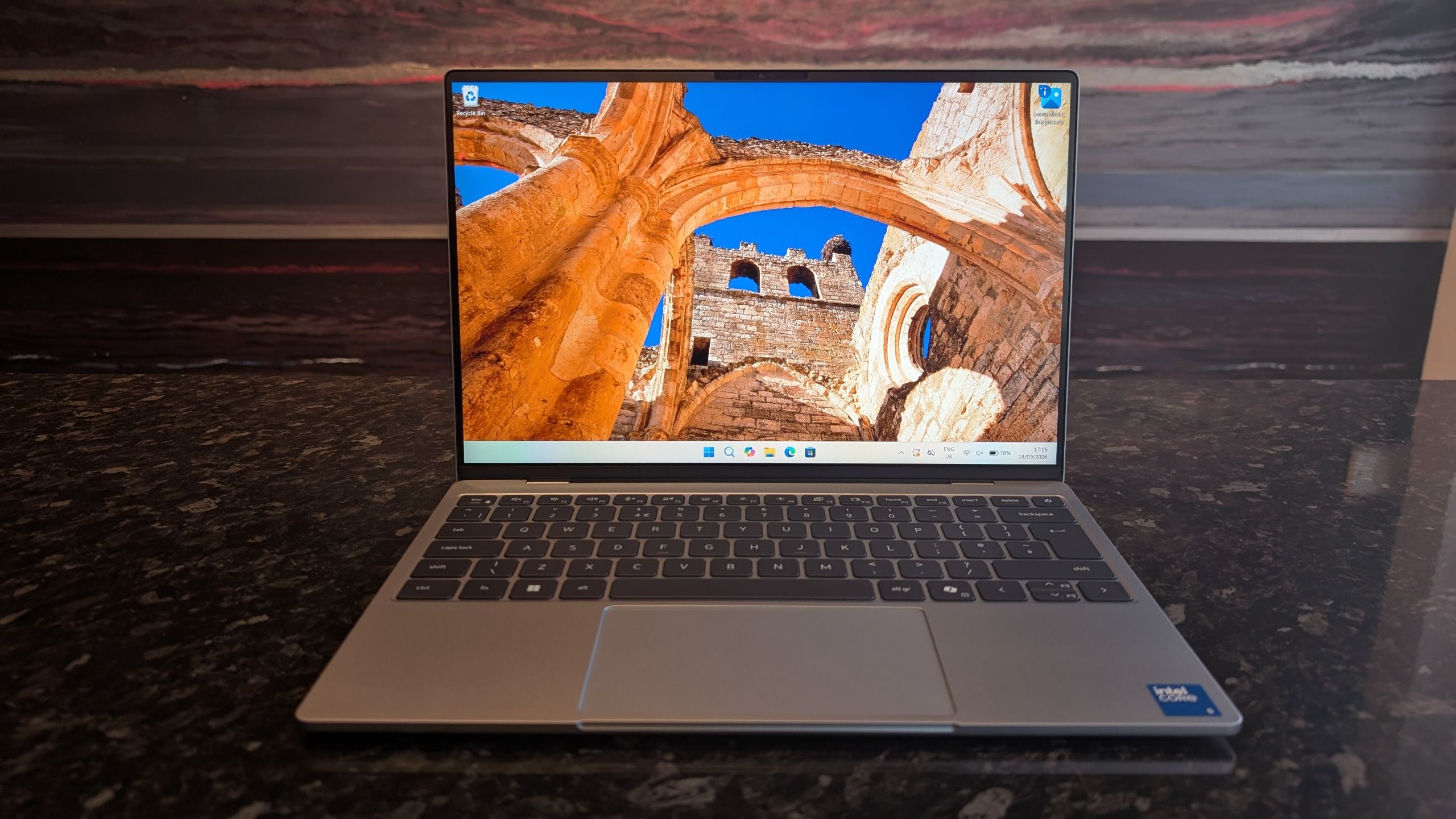 Dell XPS 13 ทางเลือกแล็ปท็อปเบาพกพาราคาคุ้มค่าสำหรับเรียนและทำงาน