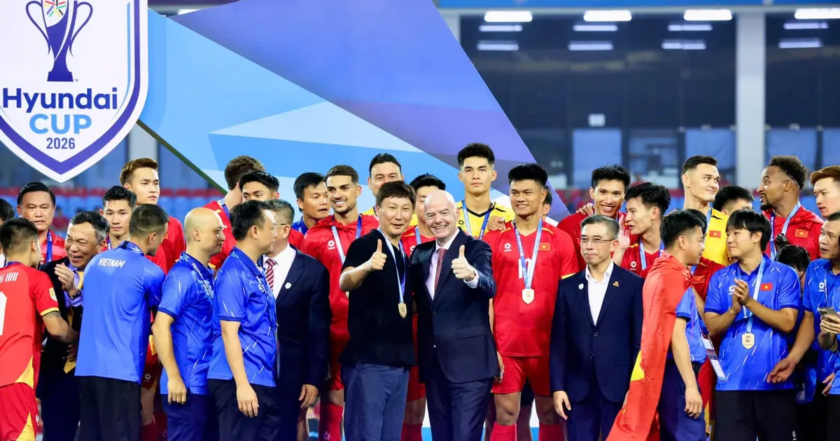ตั๋วเต็มอัฒจันทร์ เสียงเชียร์และคำชมฟีฟ่าปั้นโมเมนตัมเกมชิง