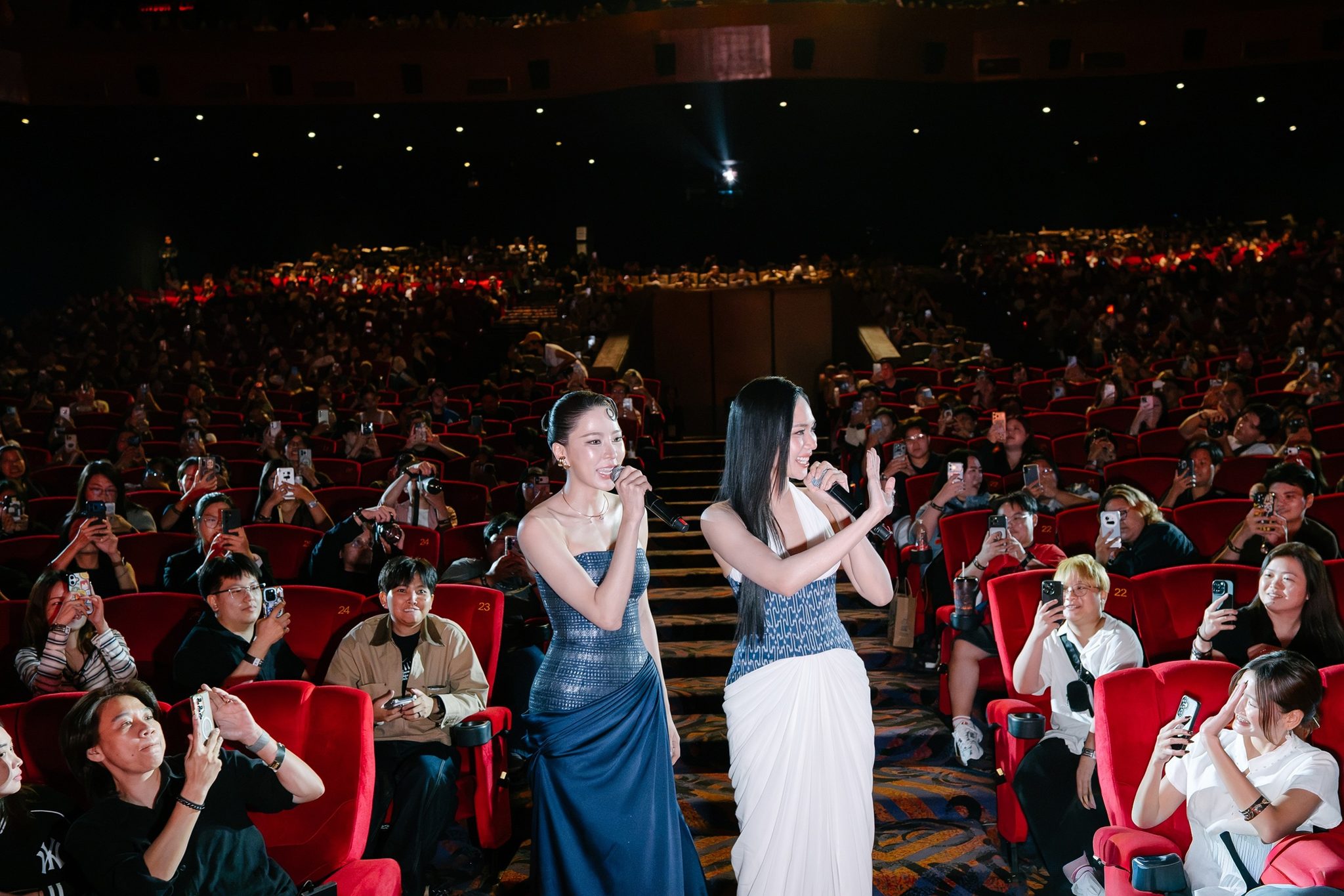 ปุยนุ่น-บิ๊นท์ เสิร์ฟบัวสวรรค์ร้อนแรง ข่มขลัง EP.5 ทำโรงหนังกรี๊ดแทบแตก