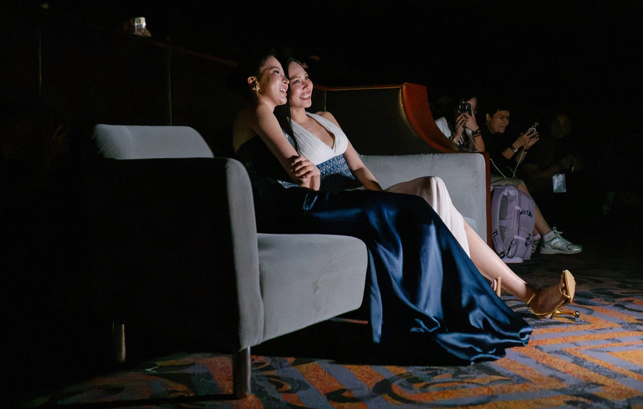 ปุยนุ่น-บิ๊นท์ เสิร์ฟบัวสวรรค์ร้อนแรง ข่มขลัง EP.5 ทำโรงหนังกรี๊ดแทบแตก