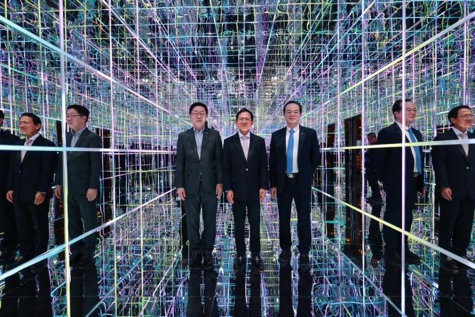จาก VR เกมตู้สู่สถานีประสบการณ์ Immersive แบบครบทุกมิติ