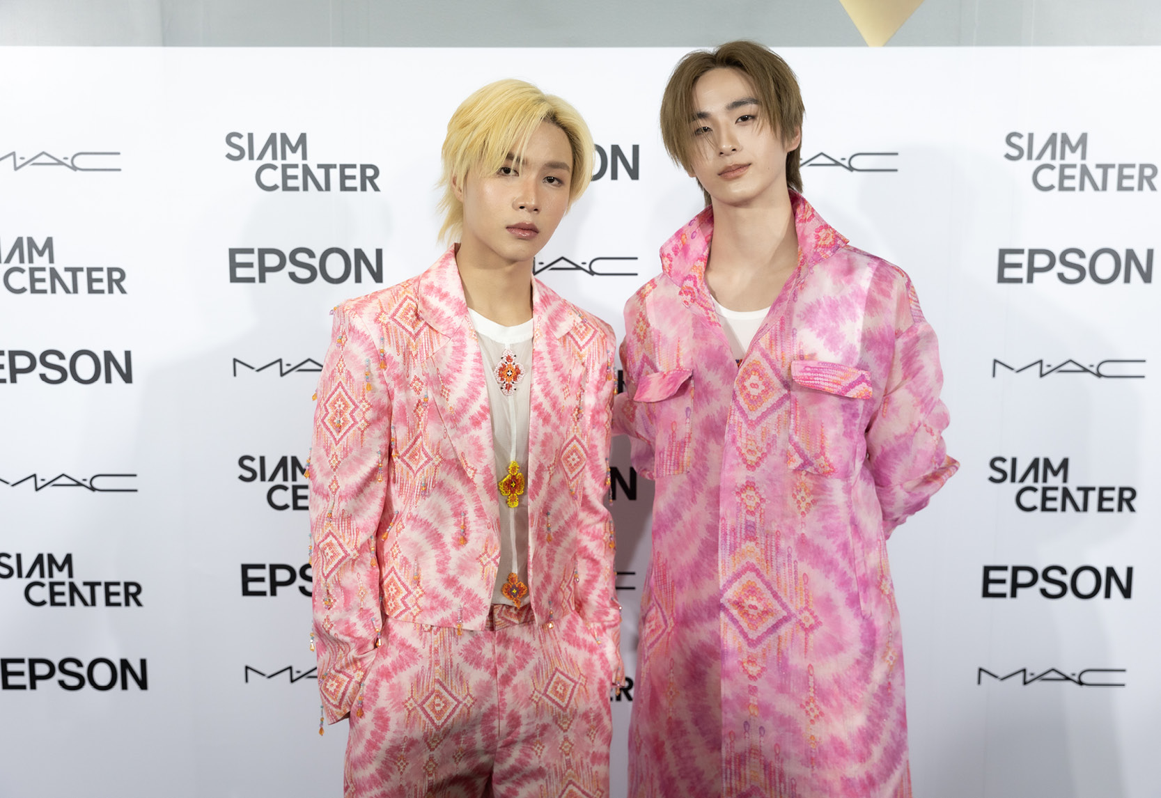 ยังก์ดีไซเนอร์ไทยบน Visionary Stage พลิกภาพแฟชั่นรันเวย์ไทย
