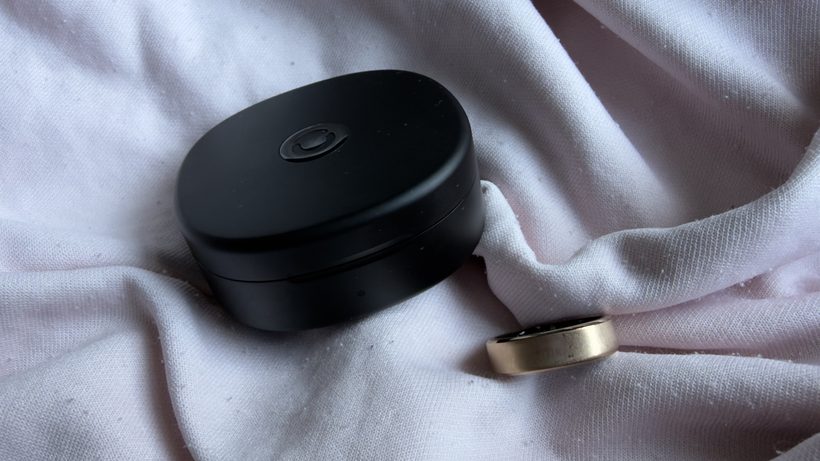 Smart Ring VS Smartwatch เลือกอะไรให้ติดตามสุขภาพ 24 ชั่วโมง