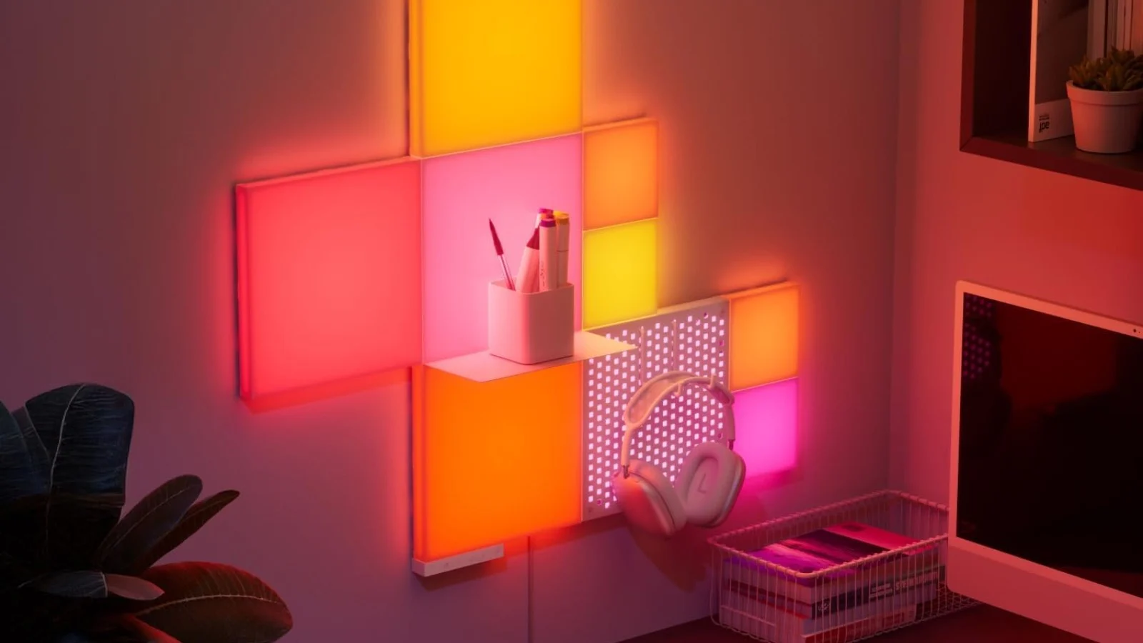รวมดีลไฟอัจฉริยะ Philips Hue, Govee, Nanoleaf น่าซื้อหรือข้าม