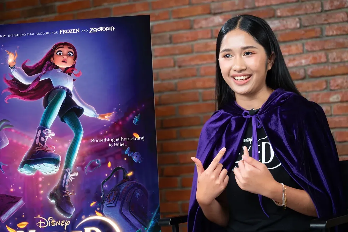 จากเวทีร็อกสู่ห้องอัดเสียง Disney เส้นทางใหม่ของเนเน่ รอยัล