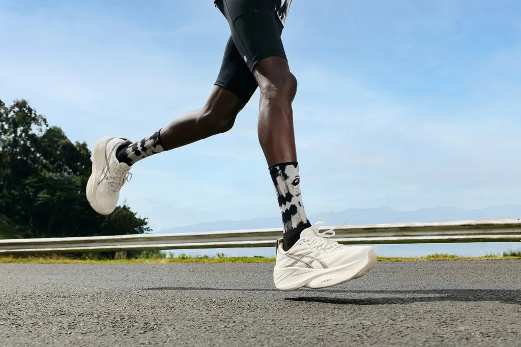 รีวิว ASICS GEL-SLOWCUSH รองเท้าวิ่งรีคัฟเวอรี่ที่ทำให้วันวิ่งเบากลายเป็นวันพักผ่อนเท้า